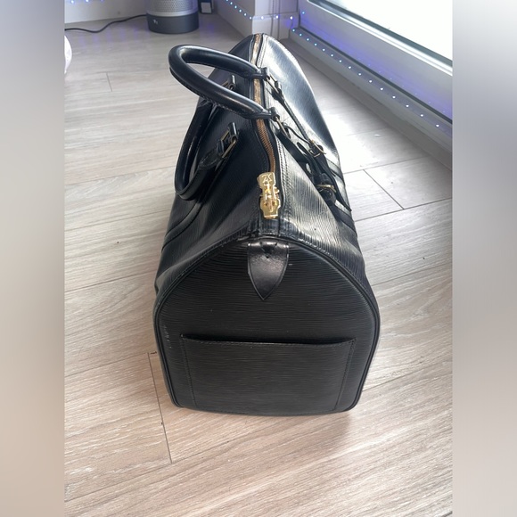 Louis Vuitton Epi Leather Keep-All - Picture 3 of 15